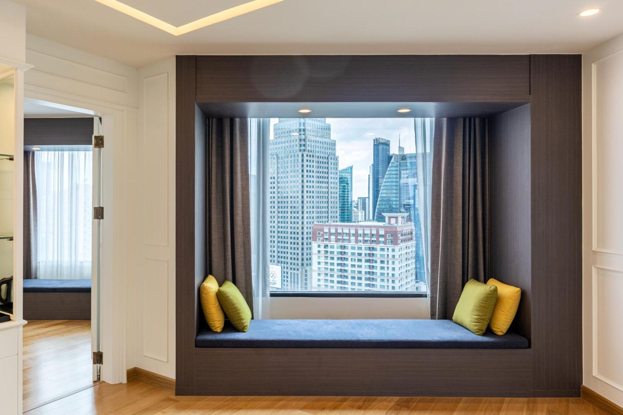Rembrandt Hotel&suites Sha Certified 4* Bangkok