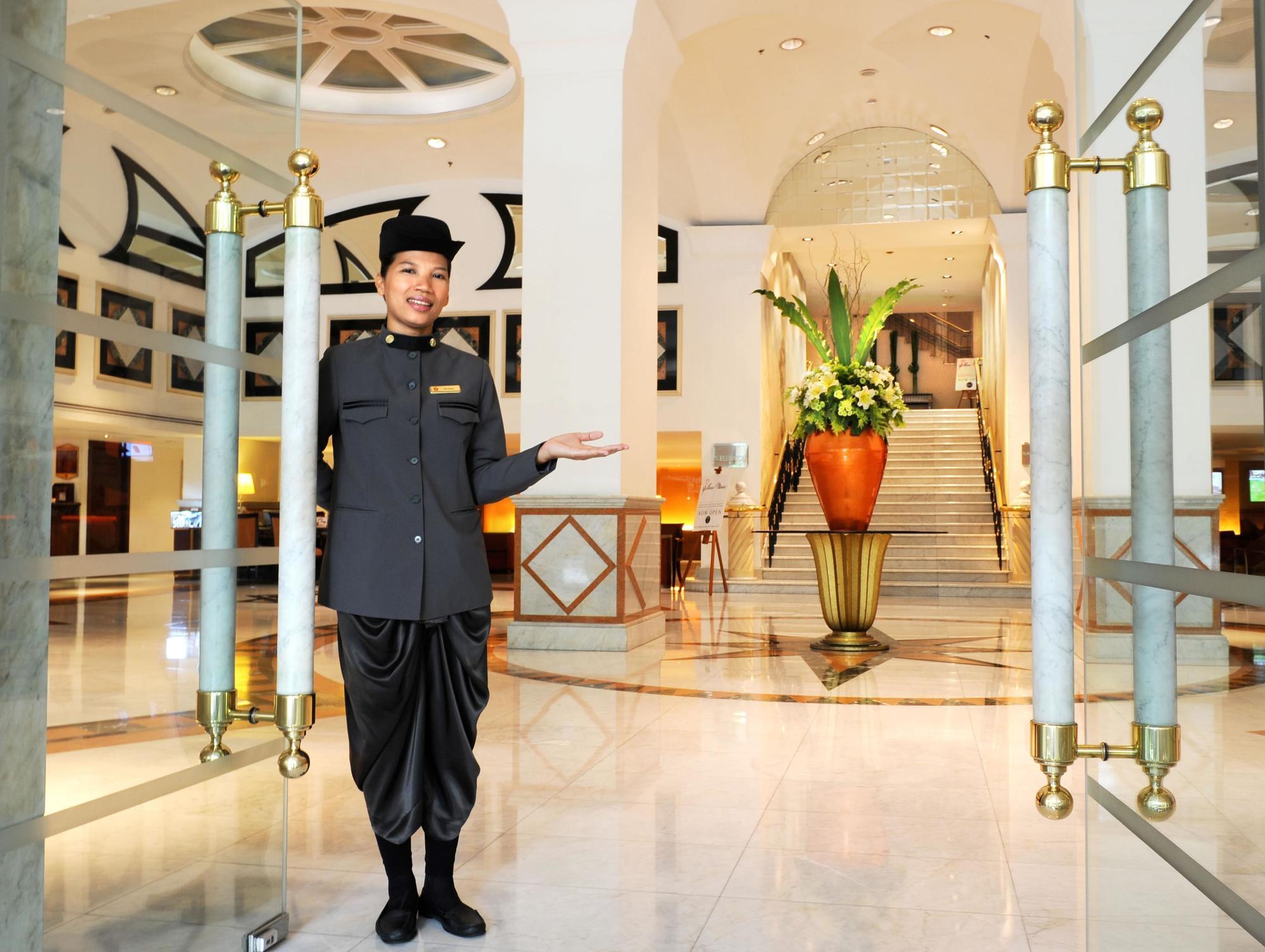 Hotel Rembrandt Hotel&suites Sha Certified