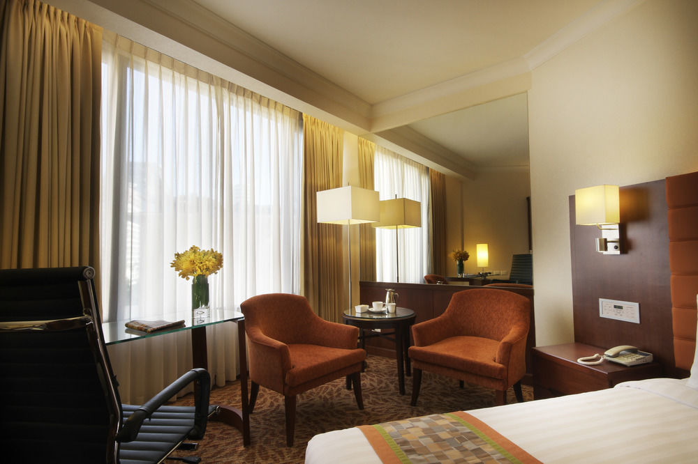 Rembrandt Hotel&suites Sha Certified Hotel Bangkok