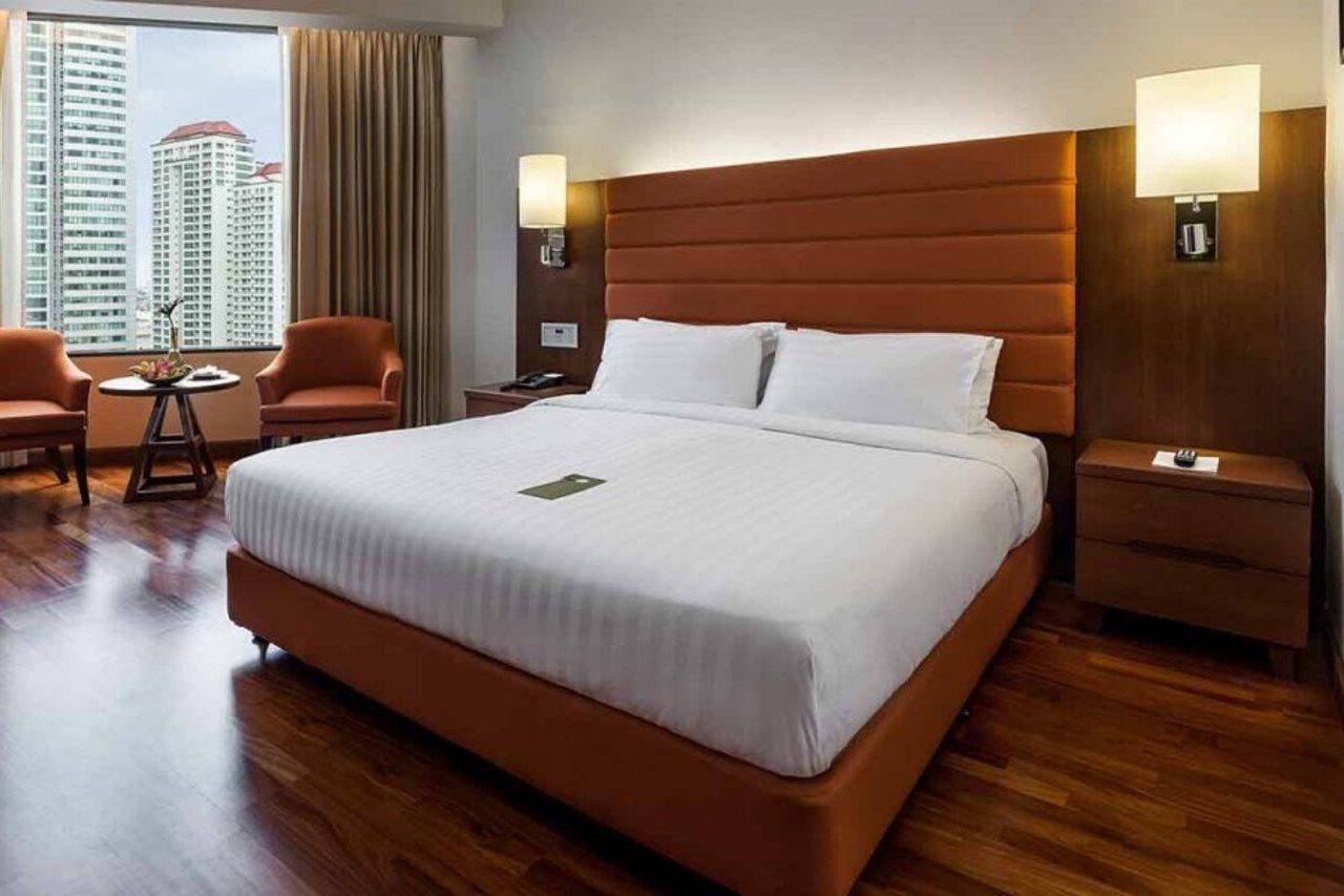 Rembrandt Hotel&suites Sha Certified Hotel Bangkok