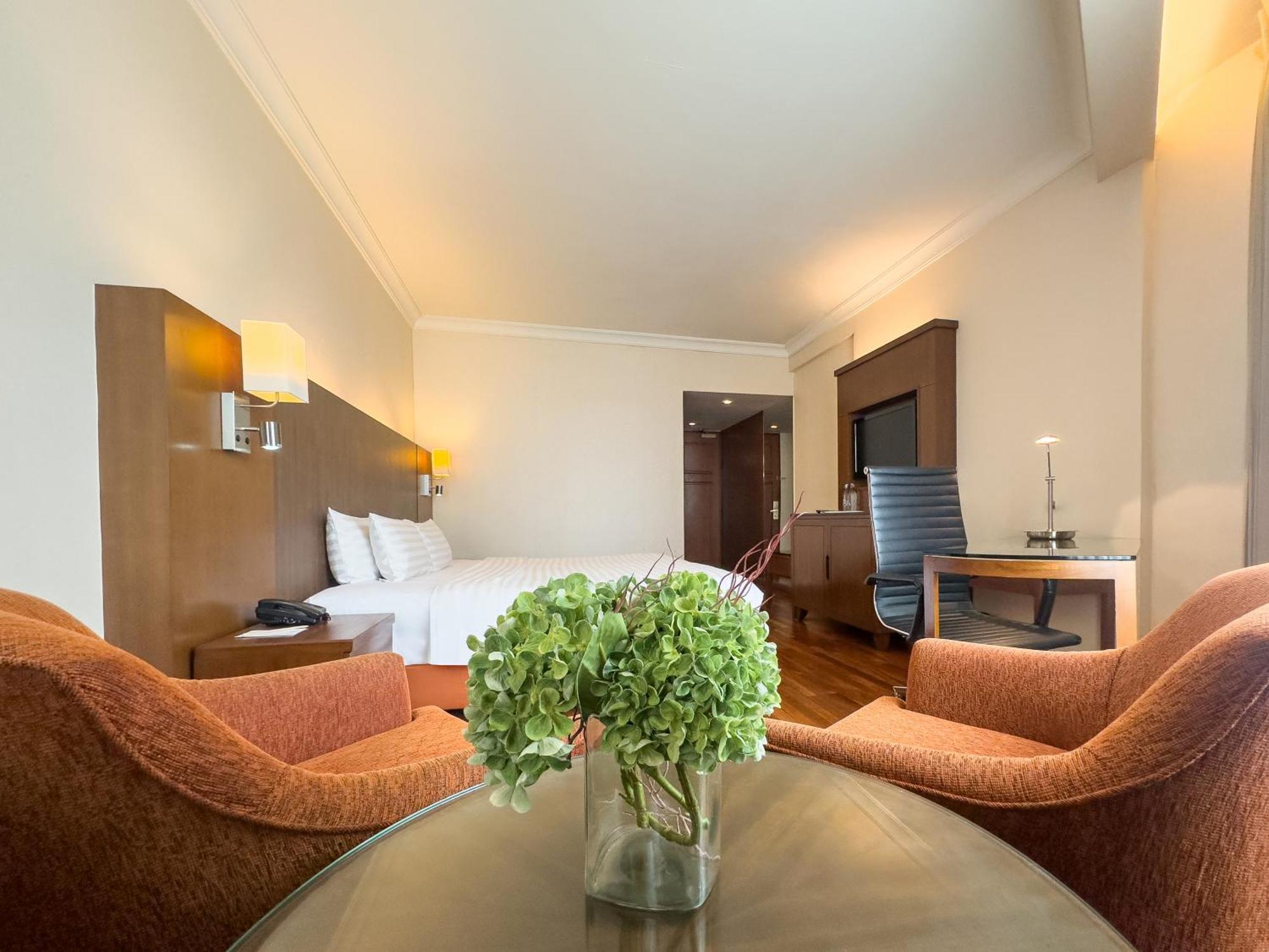 Rembrandt 4* Bangkok
