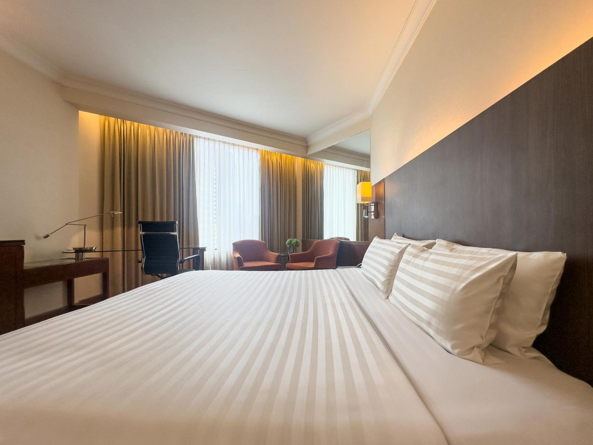 Rembrandt Hotel